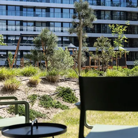 2homerent Shellter Patio